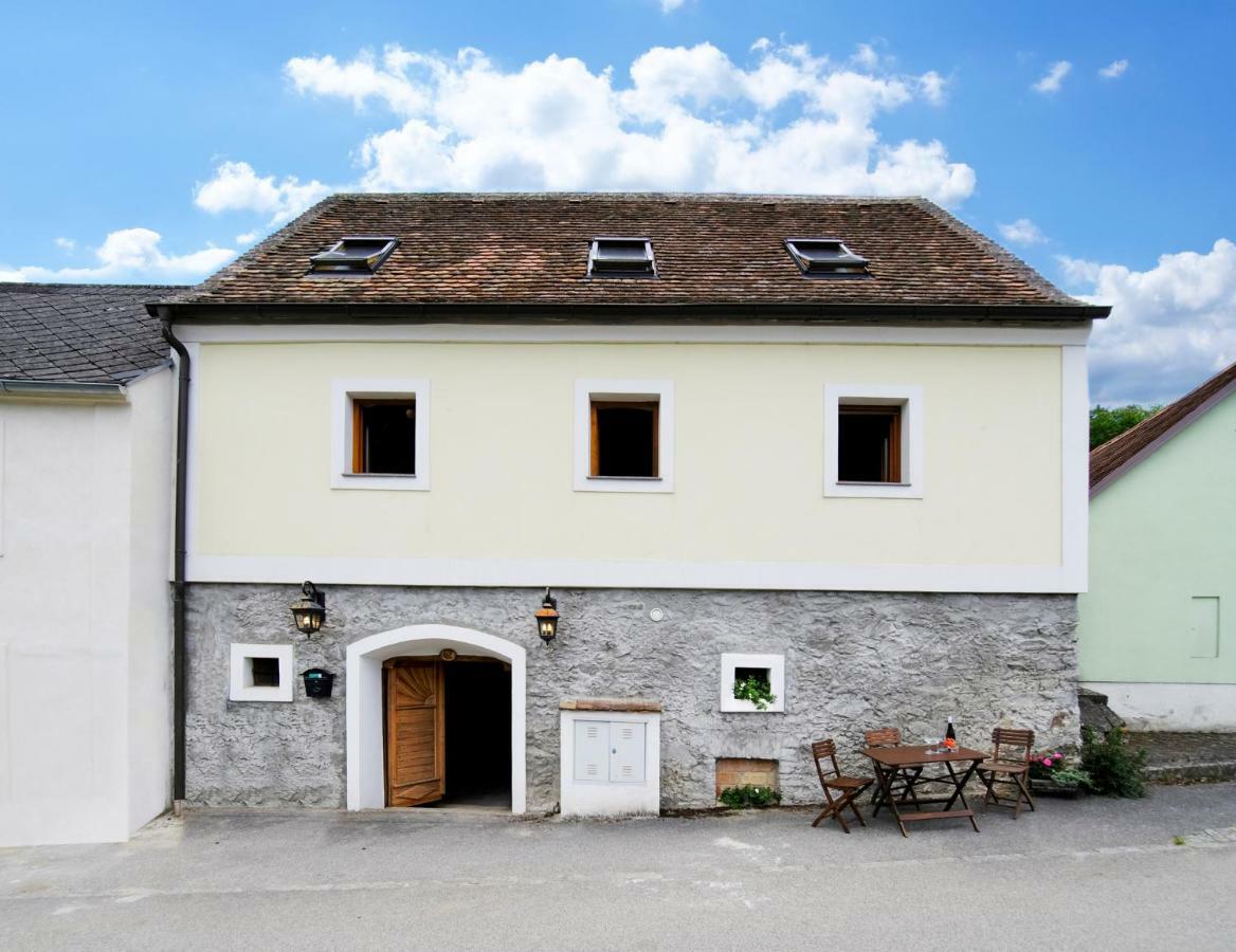Weinkellerurlaub Roeschitz Villa Roggendorf Exteriör bild